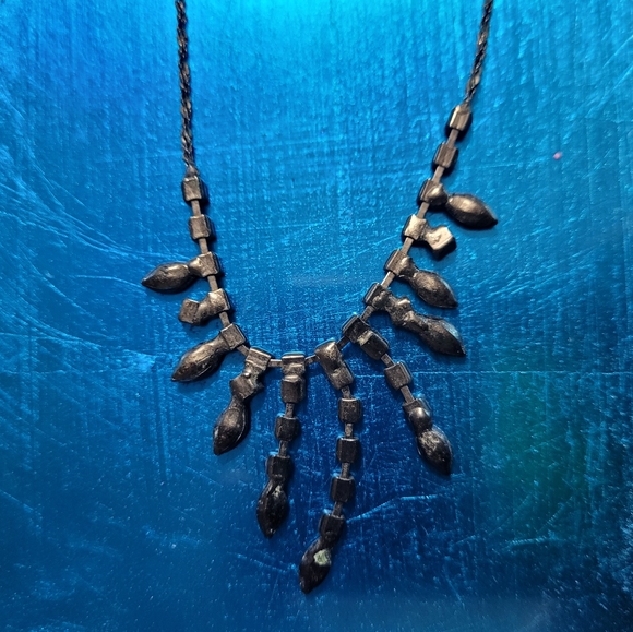 3/25 Vintage Claire's Necklace and Earring Set Red - Picture 3 of 3